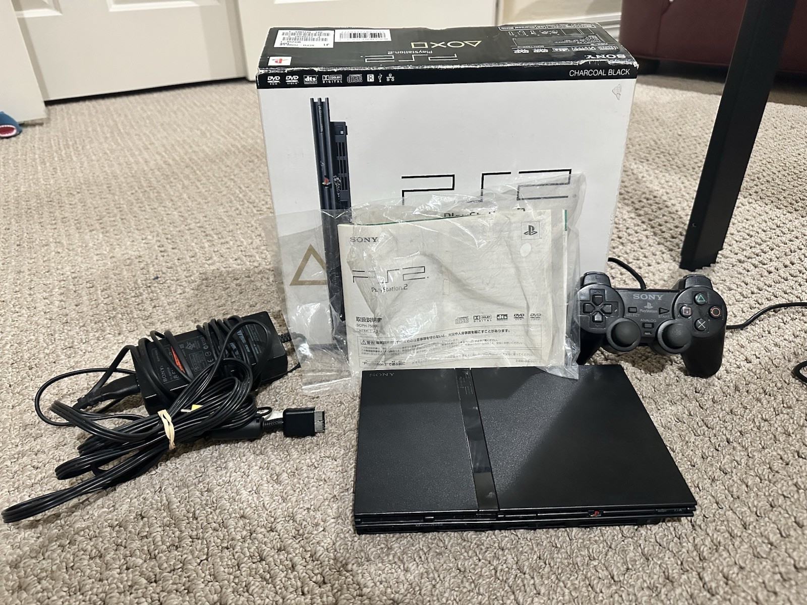 “Region Free” Sony PlayStation 2 Slim Black SCPH-75000CB Box DualShock Cables