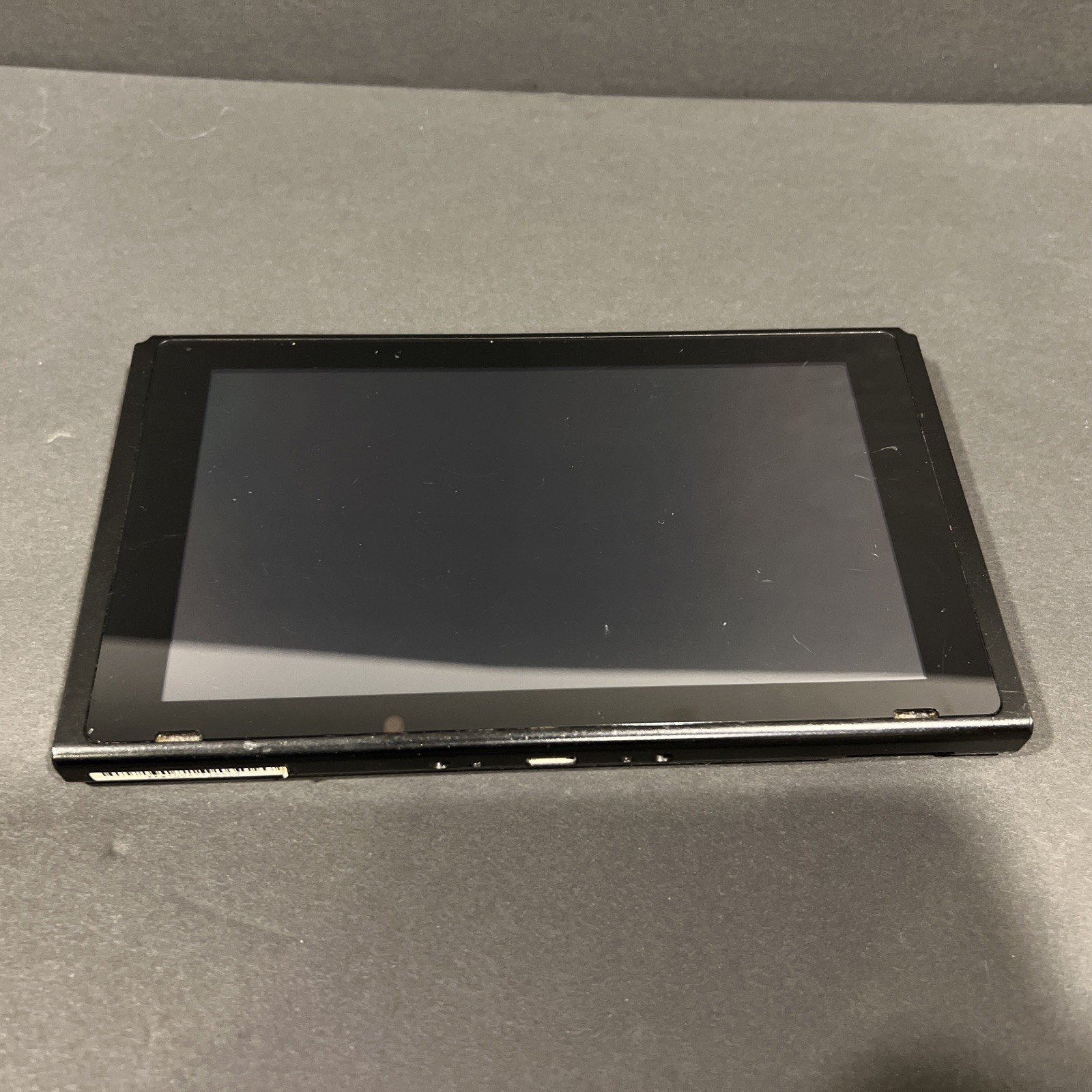 Nintendo Switch HAC-001 Handheld Console Only – 32GB (READ DESC. FOR (EZ5001686)