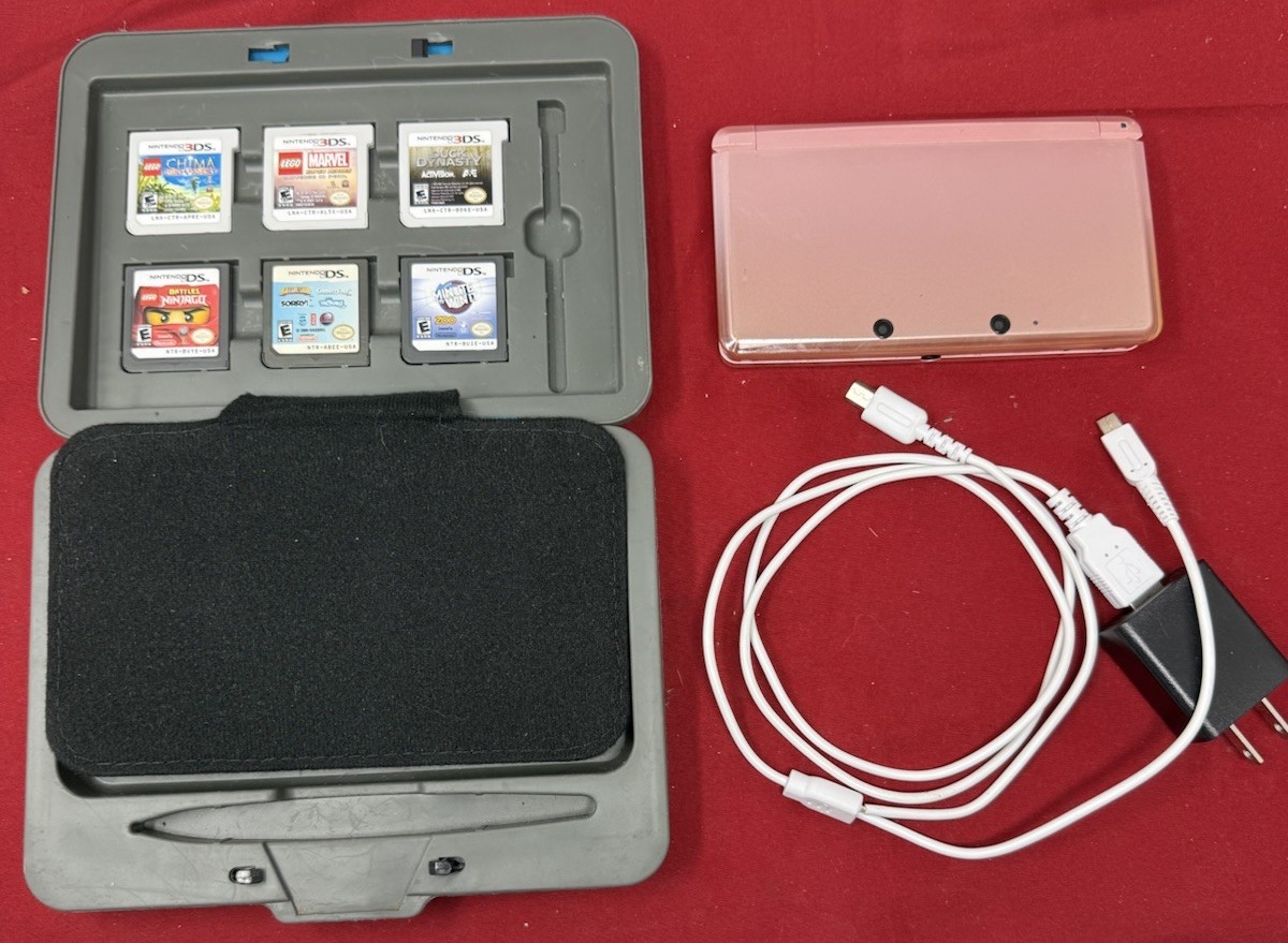 NINTENDO 3DS CTR-001 PEARL PINK CONSOLE BUNDLE W/6 GAMES FREE SHIPPING!
