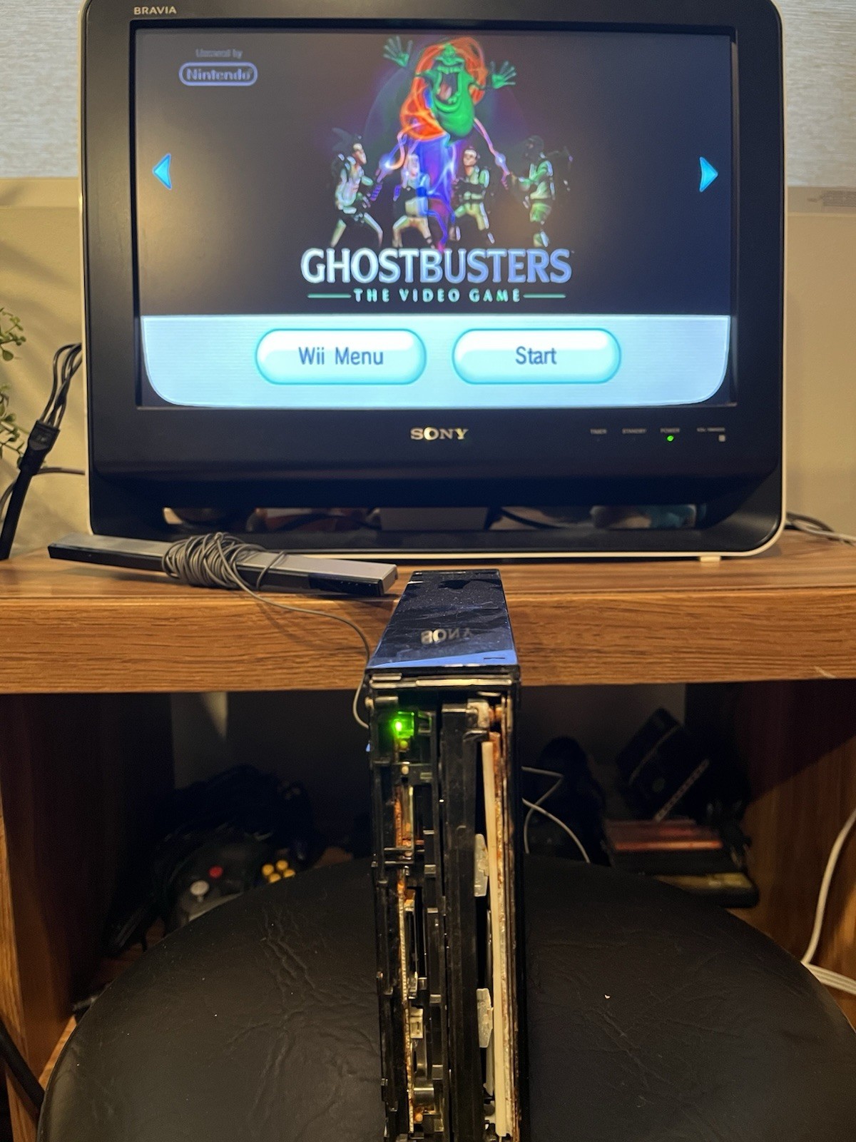 Nintendo Wii Console System Only RVL-101 USA Power and AV Cables