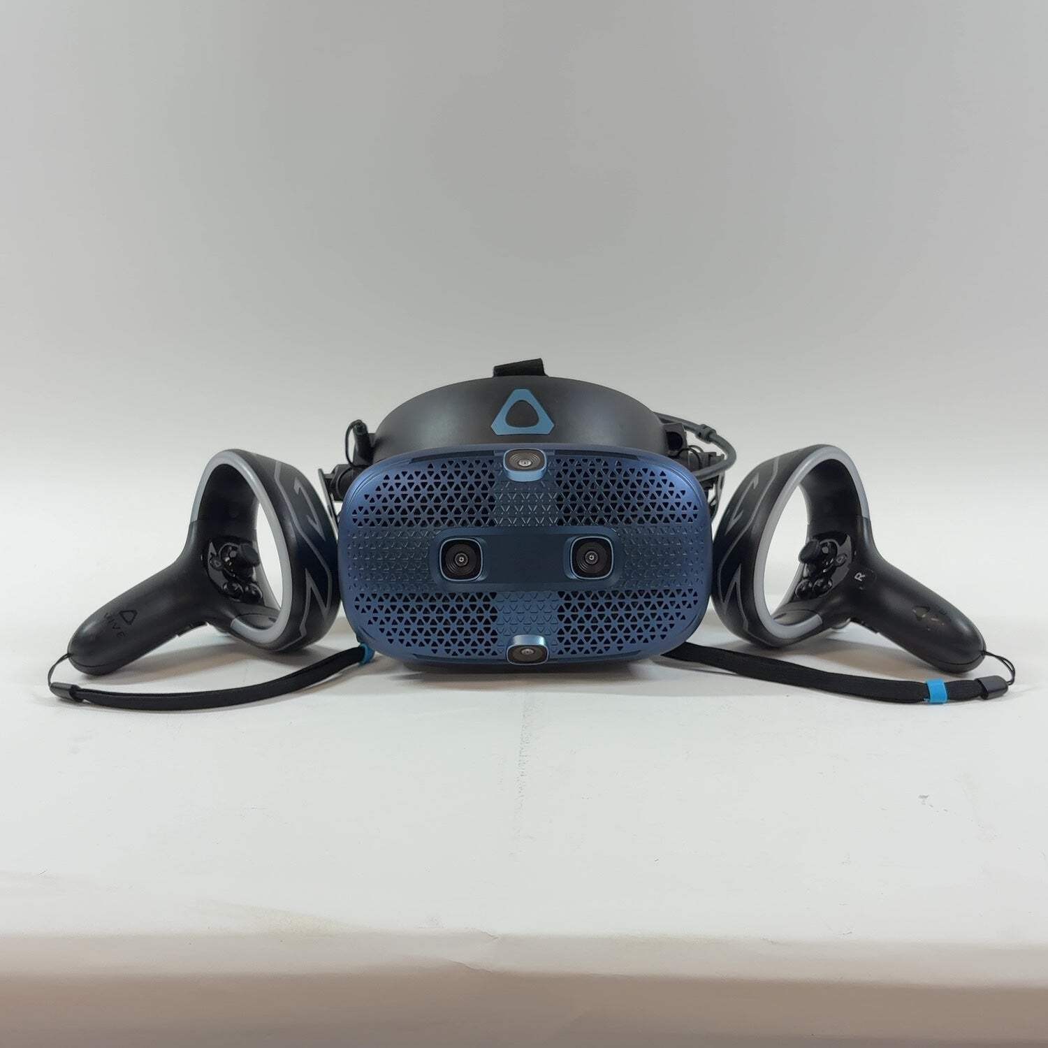 Broken HTC Vive For Parts