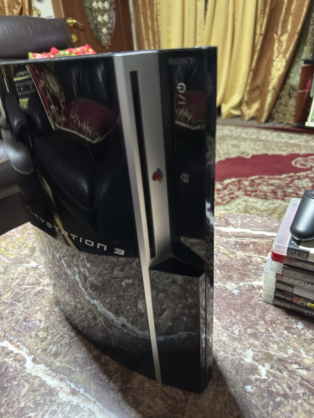 Sony PlayStation 3 80GB Console Bundle Plus 7 Games And Controller.