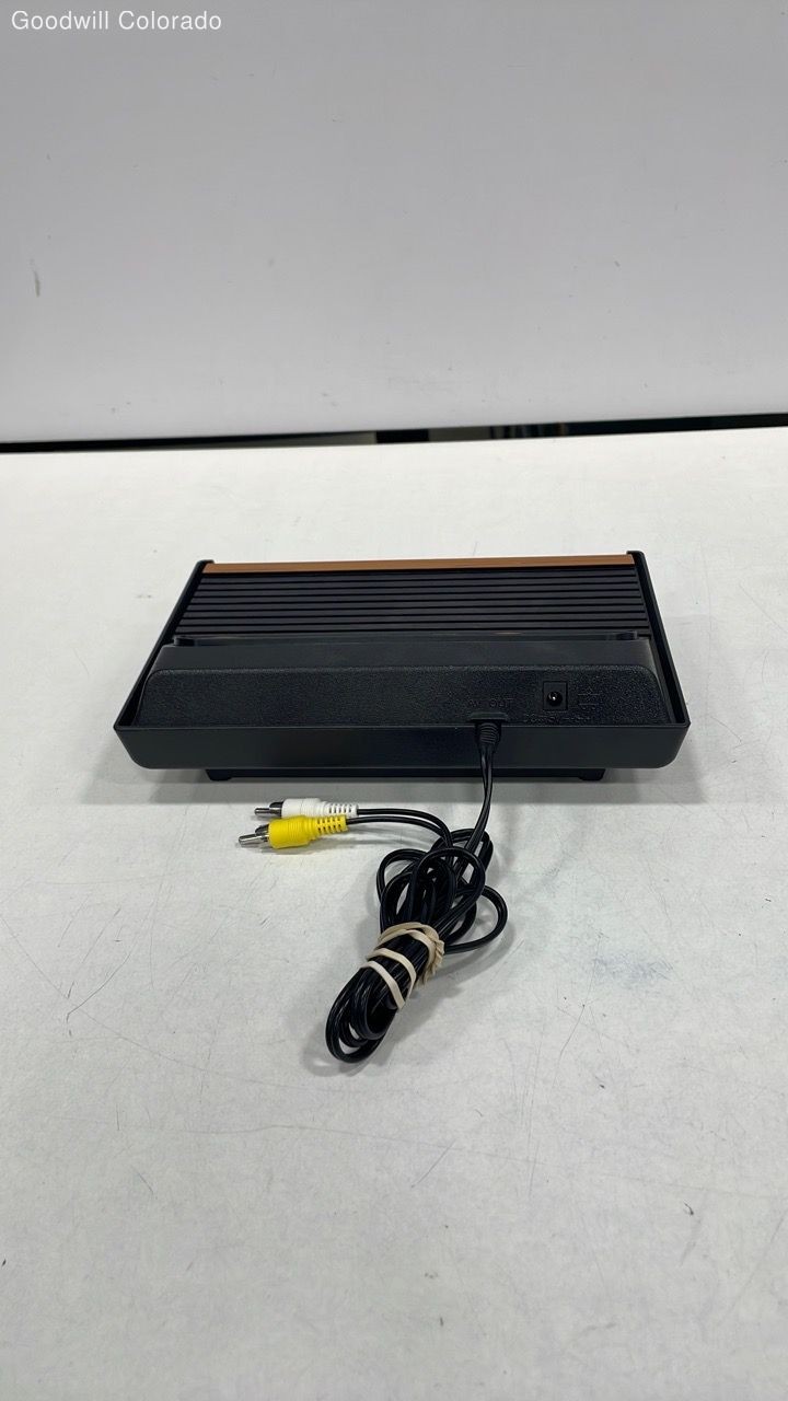 Atari Flashback 4 Console With Controllers