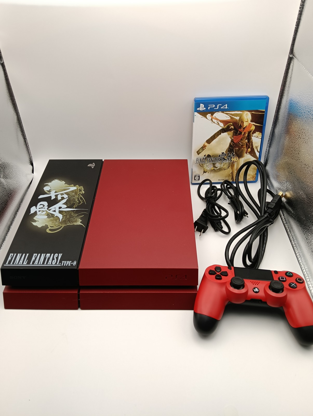 PlayStation 4 PS4 FINAL FANTASY Type 0 HD Suzaku Edition 500GB Console Tested