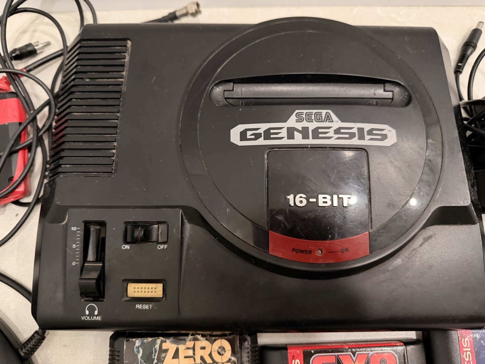 Sega Genesis 16-Bit Console Bundle Tested Working + 6 Games + AV Adapter