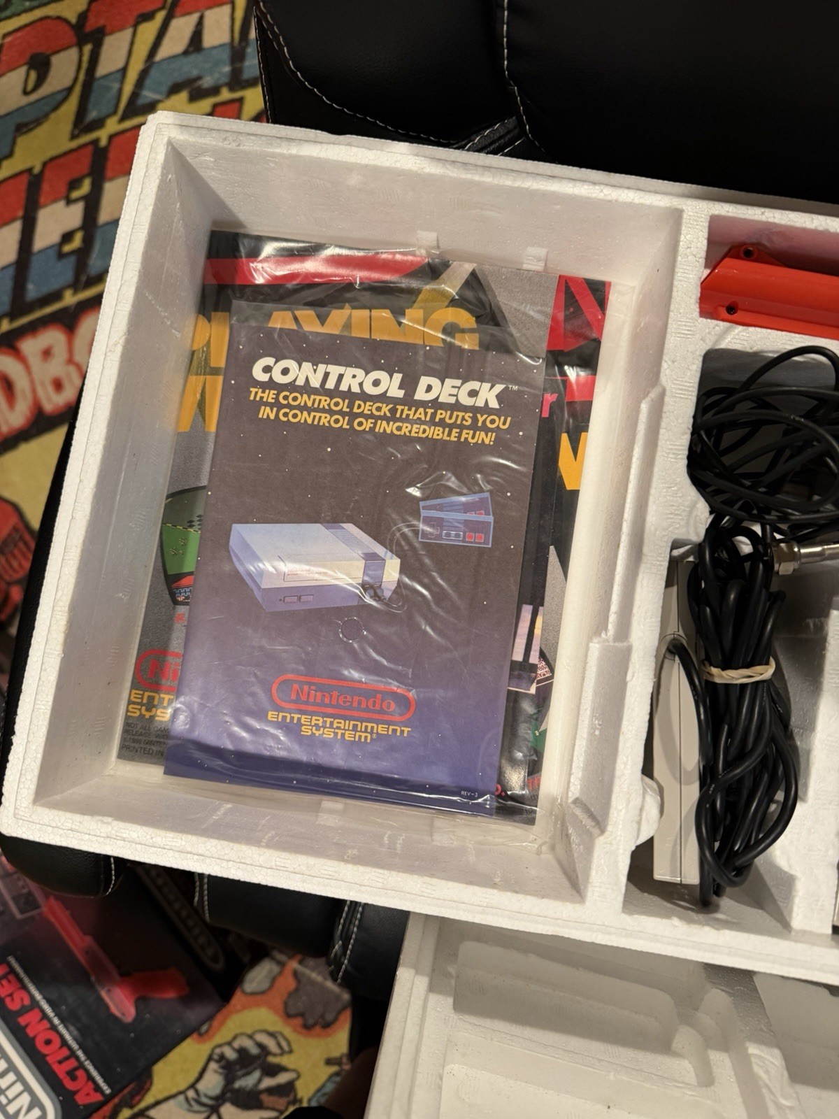 Nintendo NES Action Set Console Complete In Box NES CIB 1985 Orange Zapper