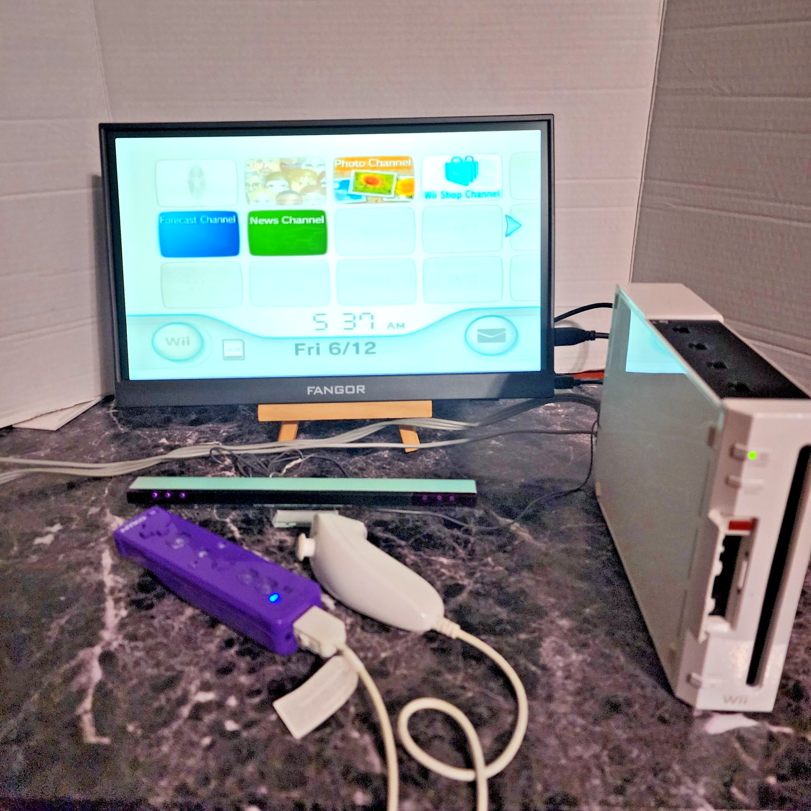 Nintendo Wii Console Bundle RVL-001 Tested Working 5 Games Accessories GameCube