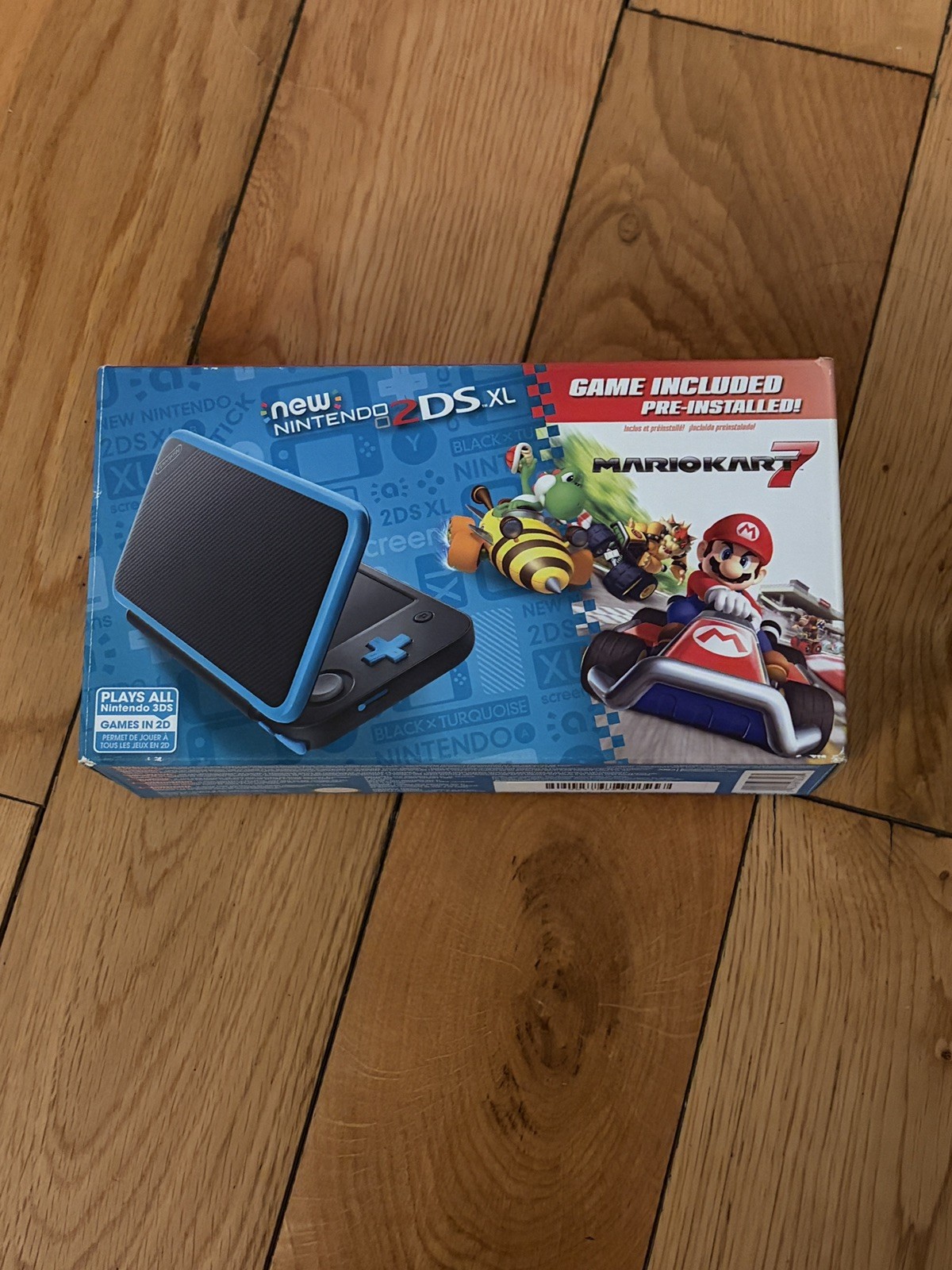 New Nintendo 2DS XL Handheld Console Mario Kart 7 Bundle Black/Turquoise A23