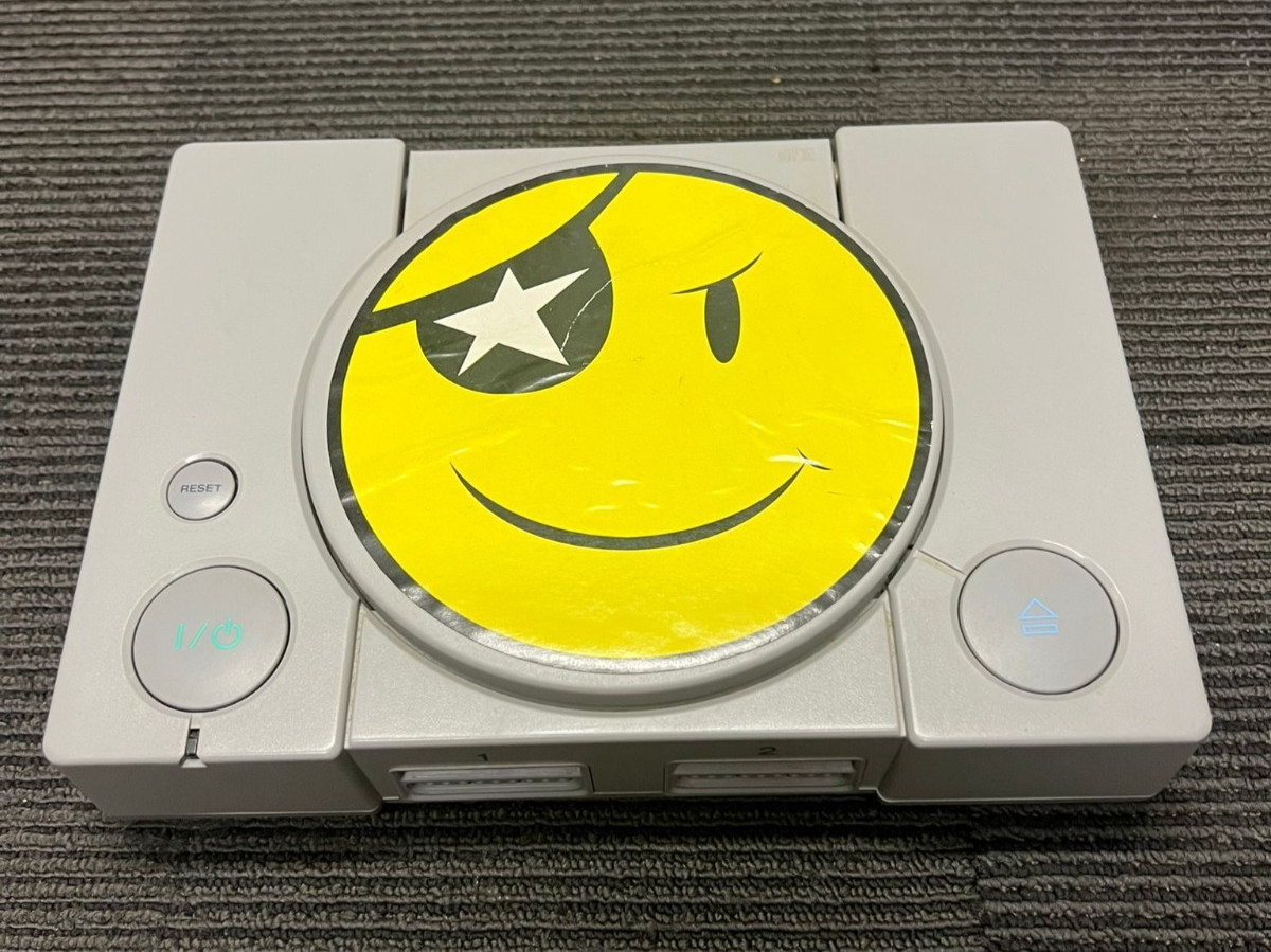 SONY PLAYSTATION ONE PS1 PAL CONSOLE SCPH-5502 WITH 4 GAMES AND ACCESSORIES