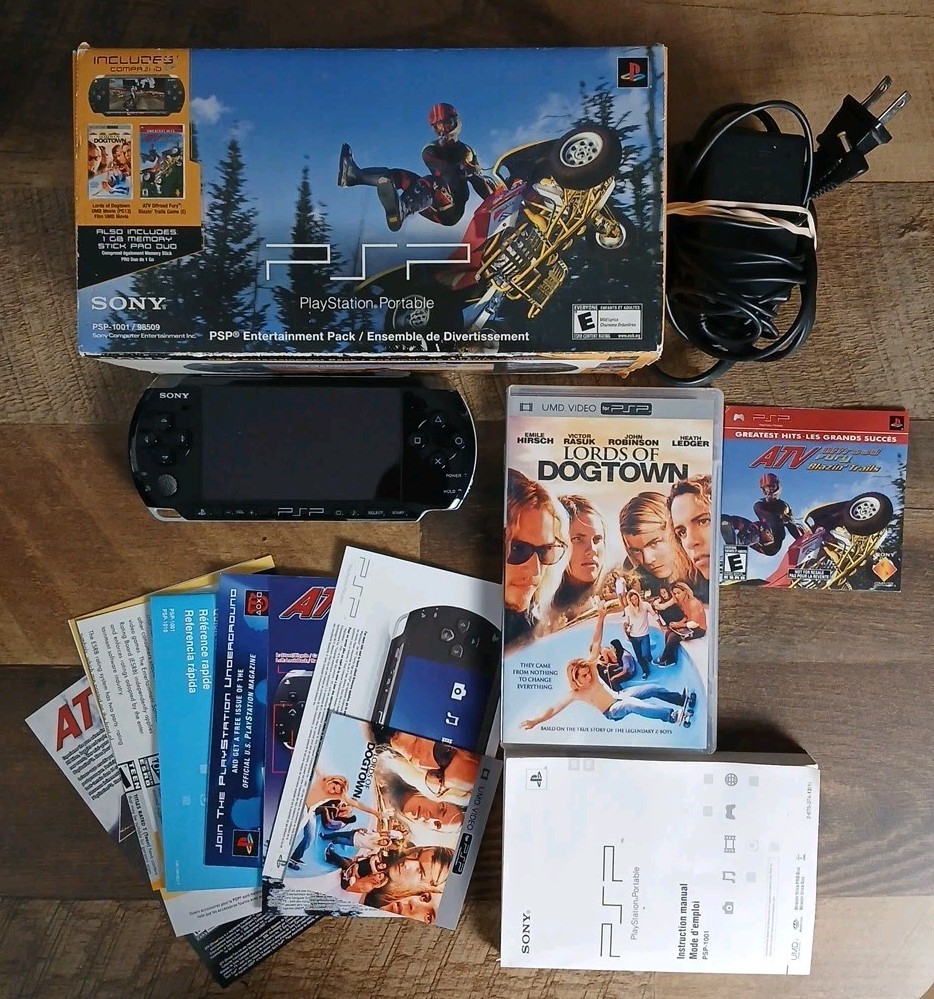 Sony PSP Entertainment Pack – PSP-1001 – Complete in Box – Missing ATV Game