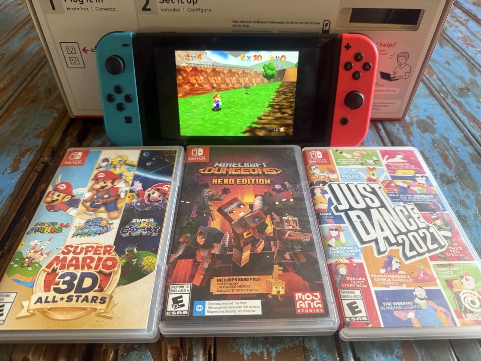 Nintendo Switch 32gb Docking Station Bundle with 3 Games
