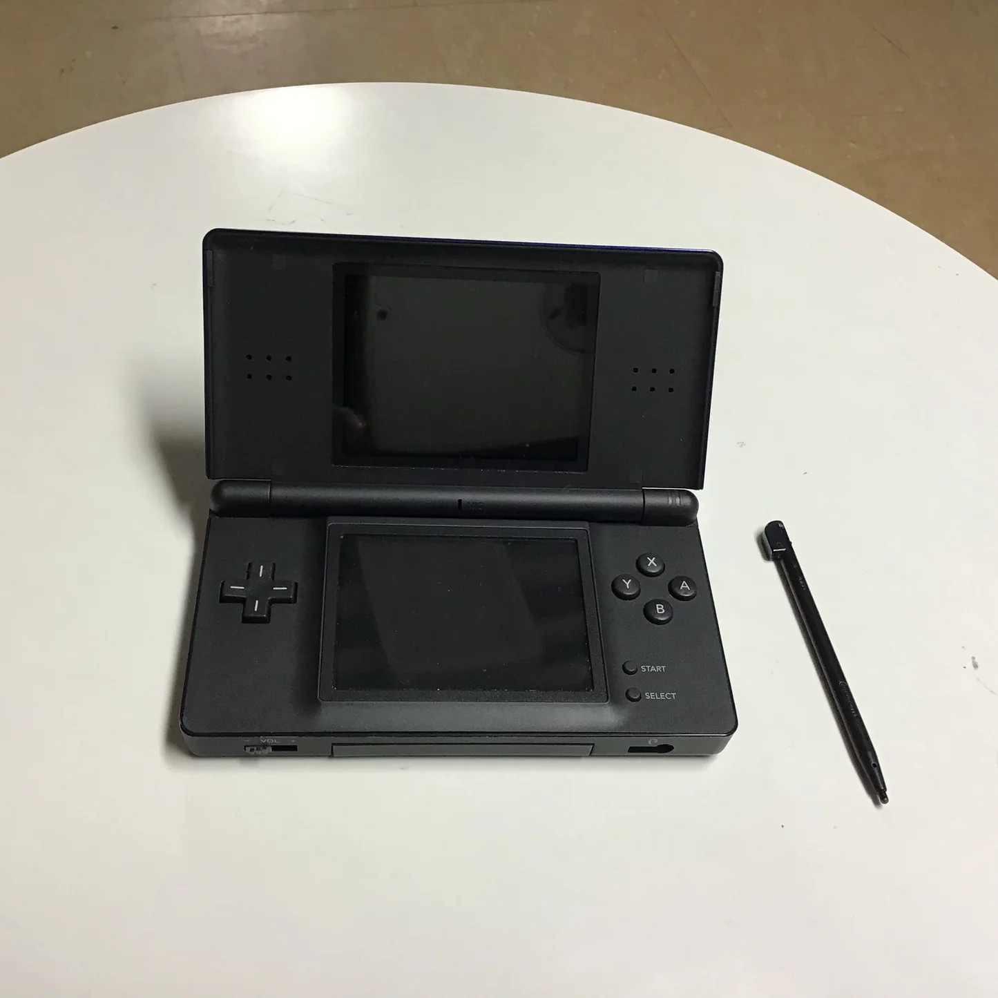 Nintendo DS Lite Handheld System