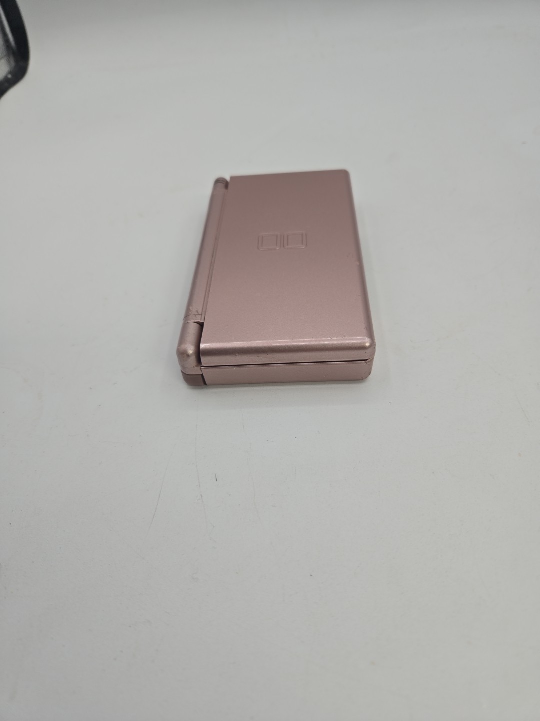 Nintendo DS Lite System Portable Gaming Console – Metal Pink Bundle Tested Works
