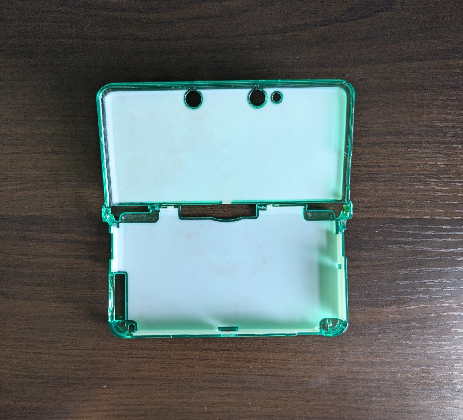 Great condition Nintendo 3DS Handheld System – Aqua Blue (Case and Holder)