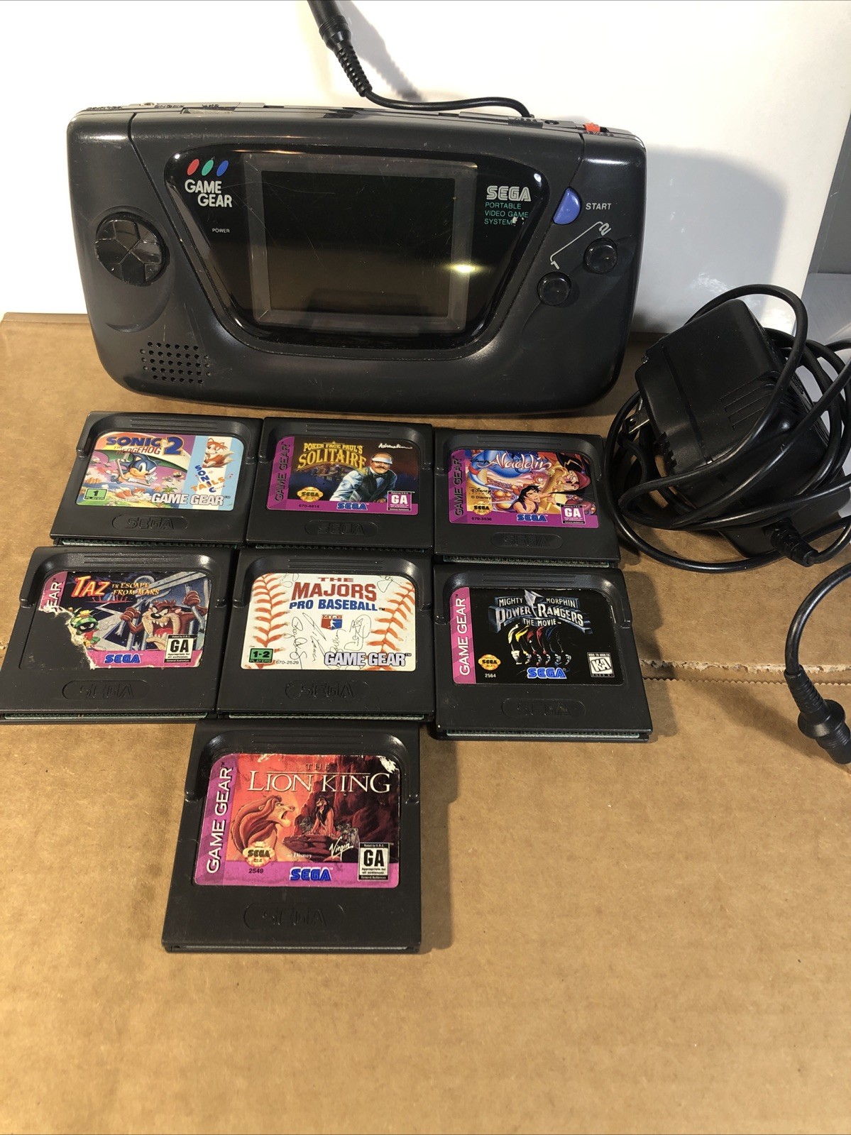 Sega Game Gear With 4 Working Games. 7 Games. 3 Power On But Not Working