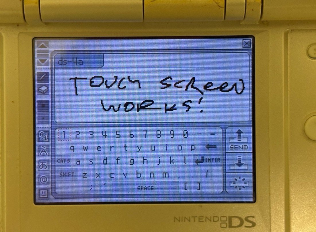 Nintendo DS White Handheld System – Good Condition! – TESTED AND WORKING (4A)