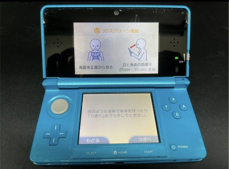 nintendo 3ds Handheld System aqua blue with Charger Good Condition Tested
