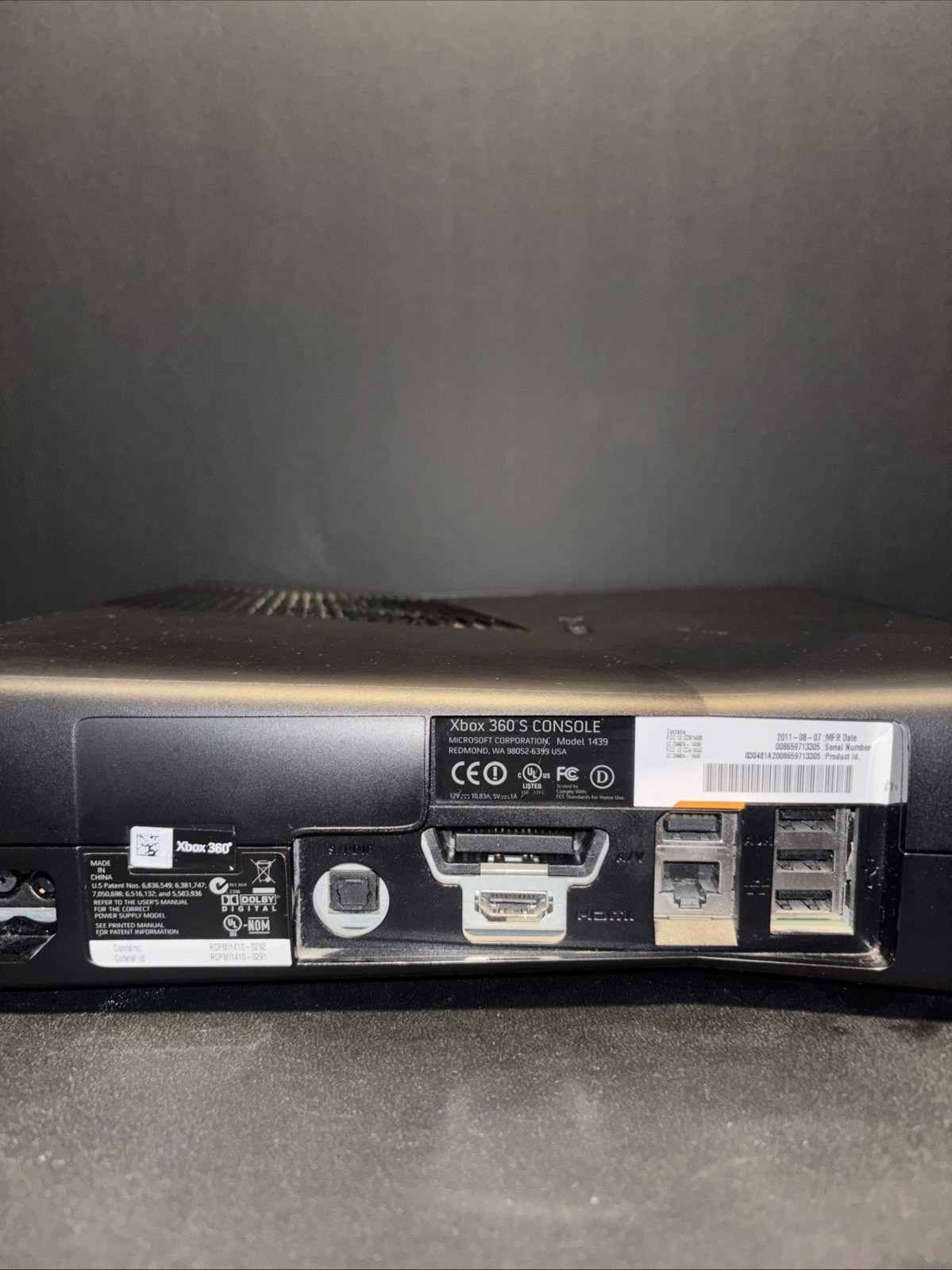 Microsoft Xbox 360 S Console (Model 1439) ~ TESTED & FACTORY RESET ~ W / KINECT