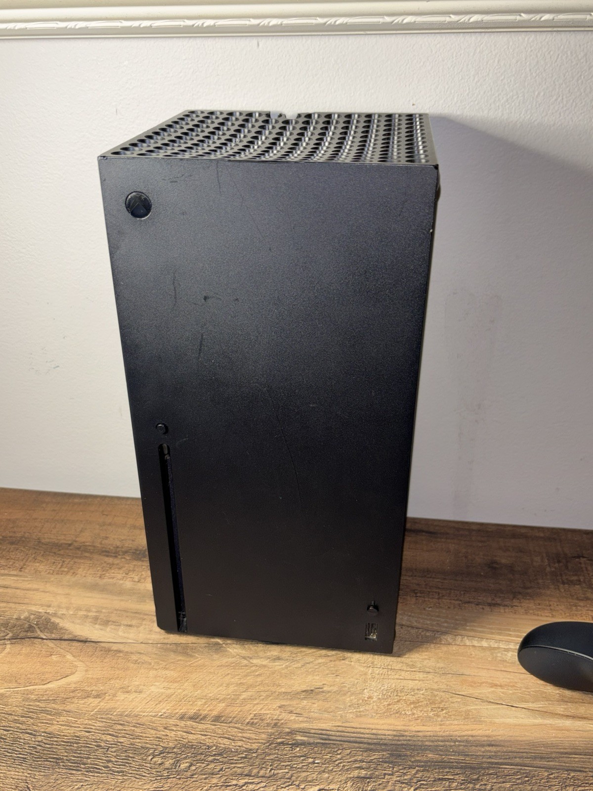 Microsoft Xbox Series X 1TB + Controller, w/ Rechargeable Batteries- Tested