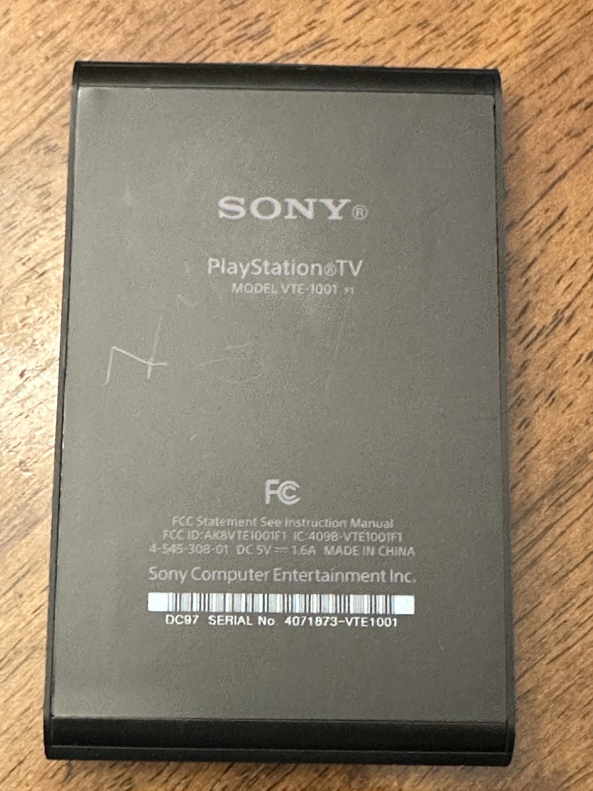 Sony PlayStation TV VTE-1001 Black Console with HDMI cable and charging cable