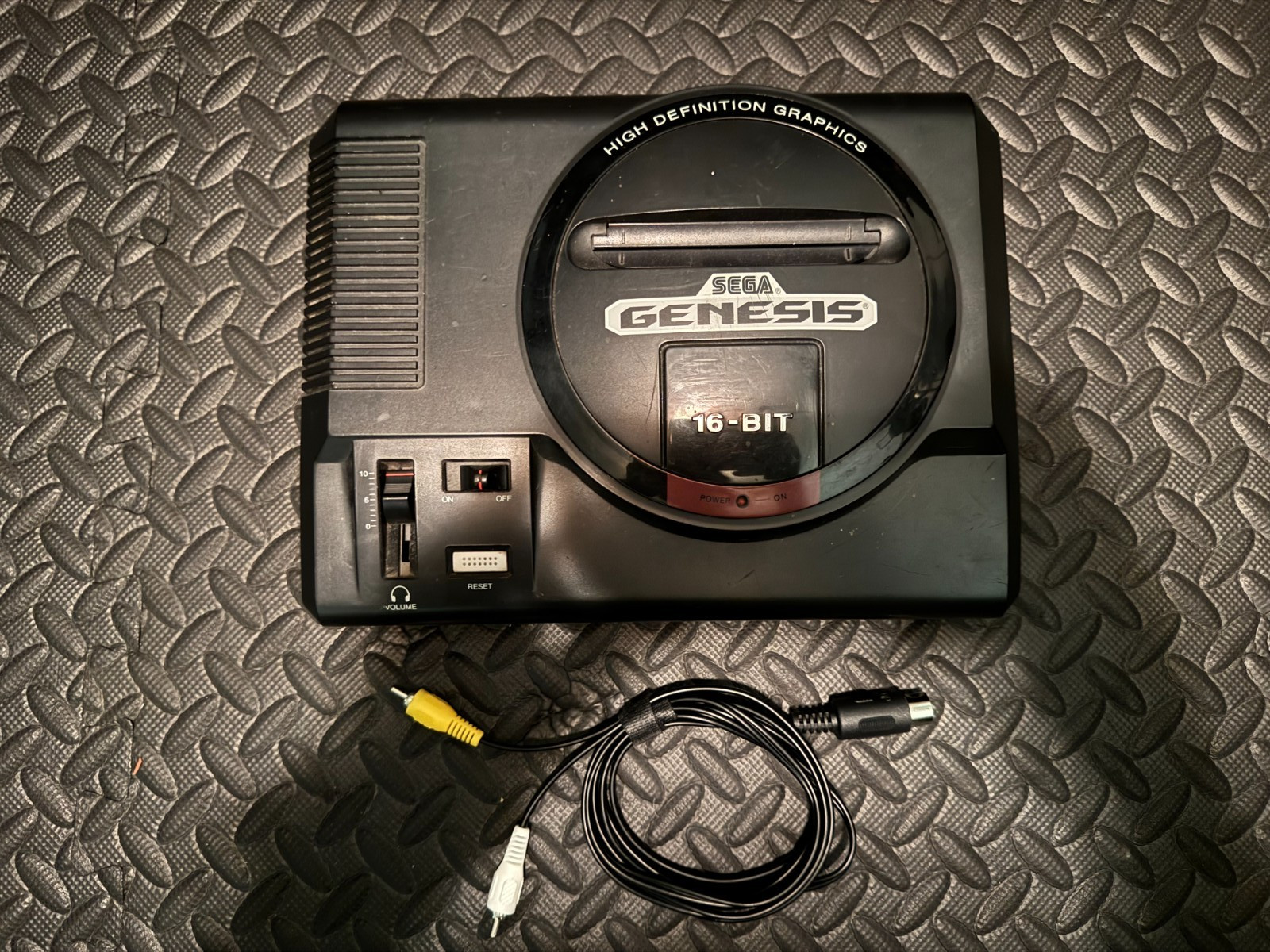 Sega Genesis Model 1 MK-1601 “High Definition Graphics” System Only, Tested