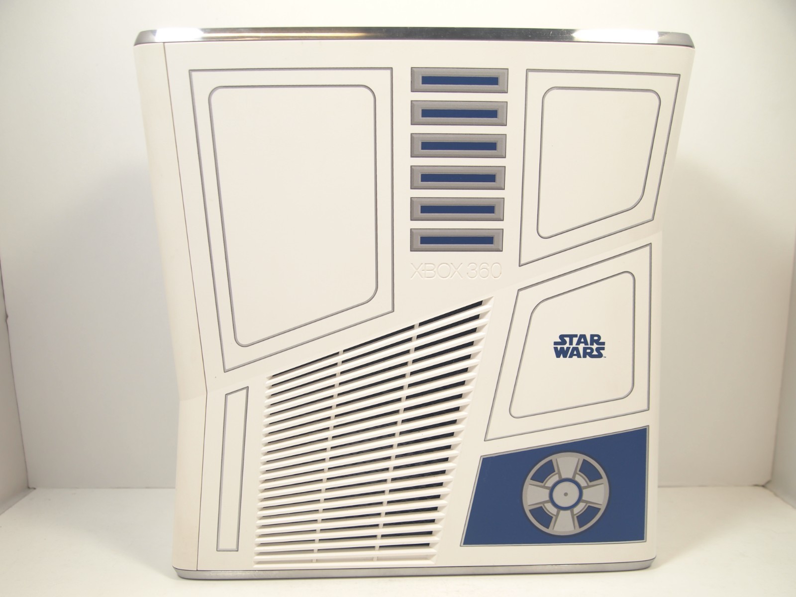 Star Wars R2D2 Special Edition Xbox 360 Slim Console Only For Parts Or Repair