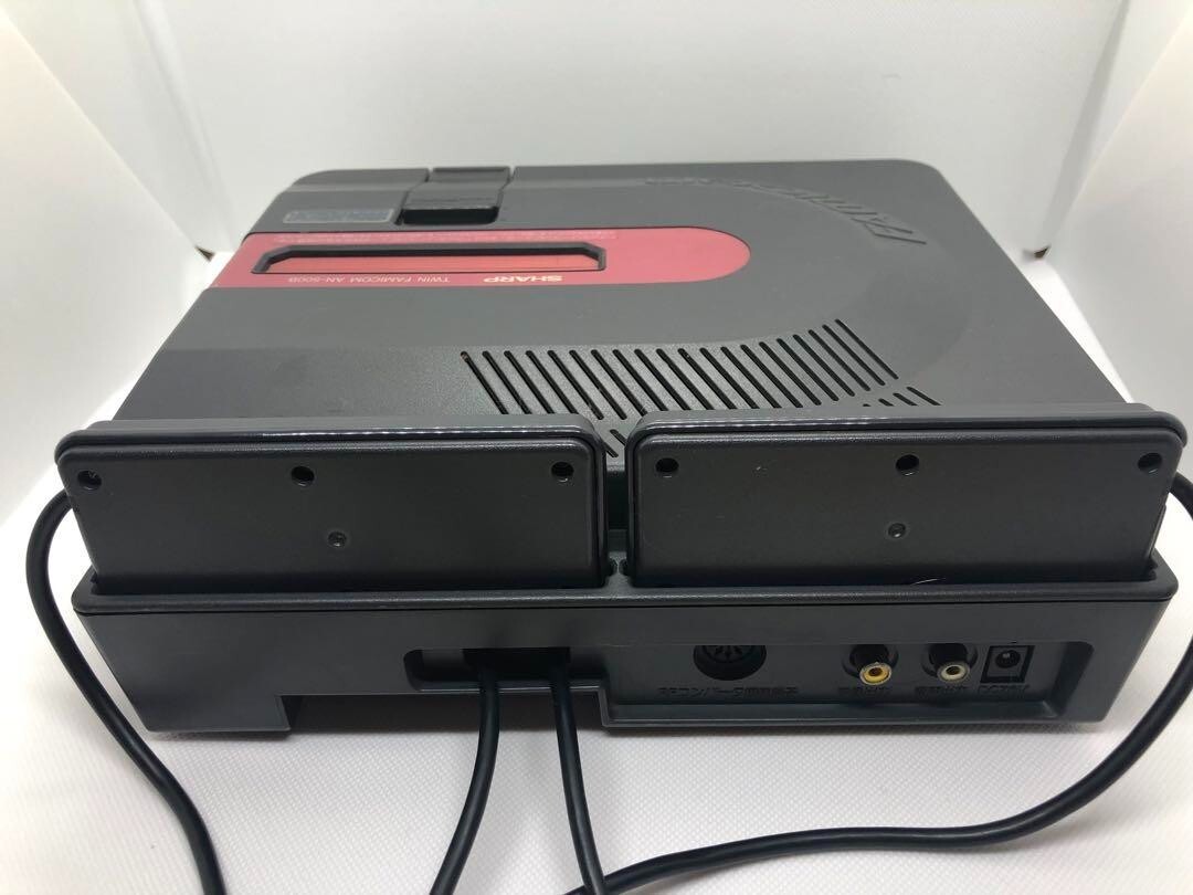 Nintendo(Sharp) Twin Famicom Console System Black With AC Adapter AC100V