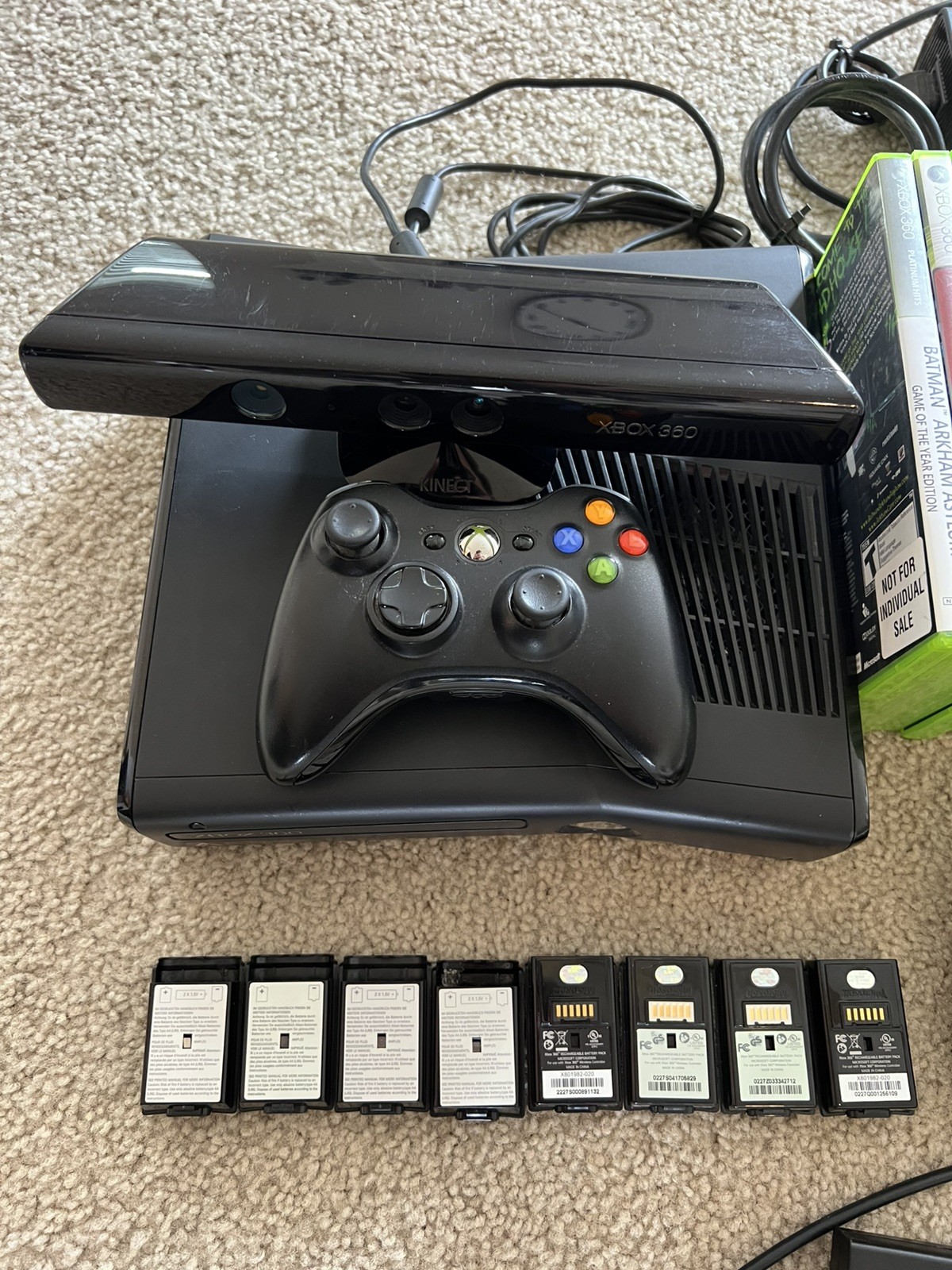 Xbox 360 Slim Kinect Bundle – 3 Controllers, 16 Games Halo Gears CoD Tested