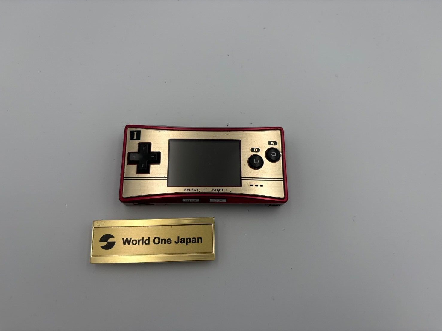 Nintendo Game Boy Micro 20th Anniversary Famicom Color
