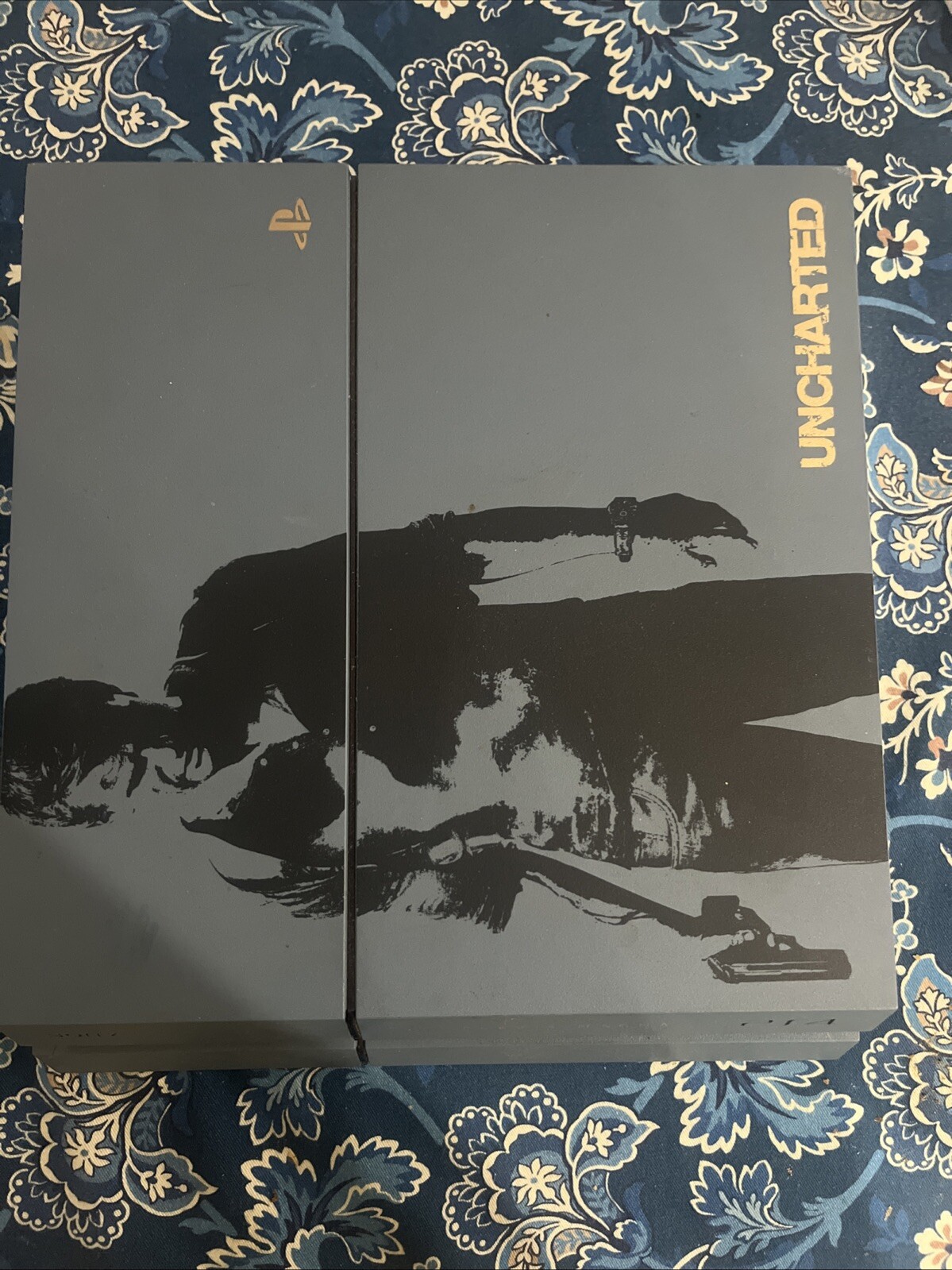 Uncharted 4 PS4 Edition 500GB