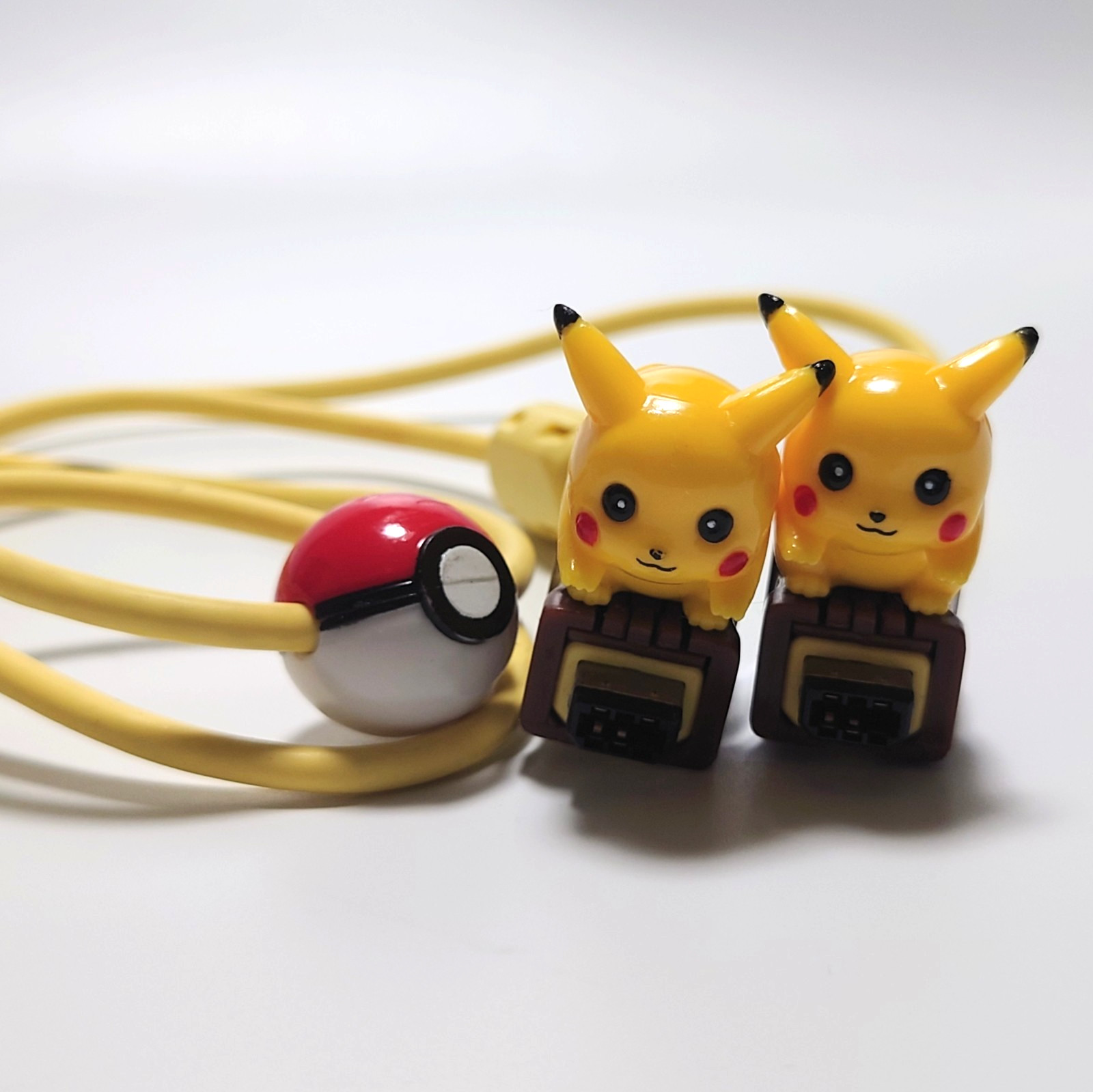 Nintendo Gameboy GB Pocket Printer Pikachu Camera Cable Yellow Set Tested Japan