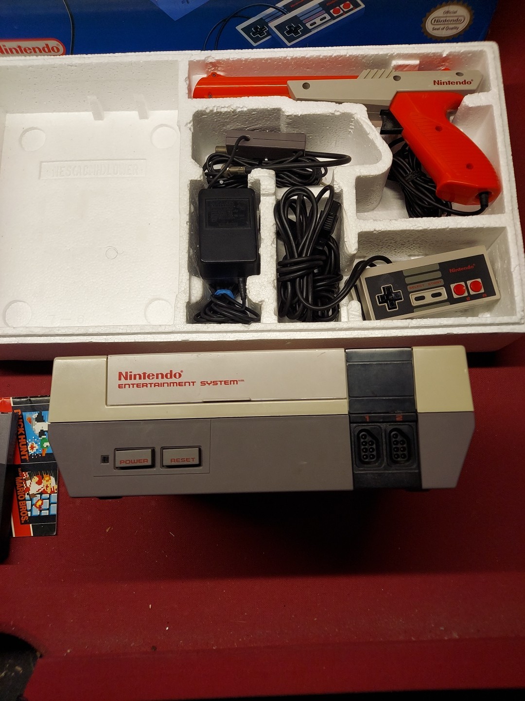 Nintendo NES Action Set Console System Tested Working Controllers Zapper Mario
