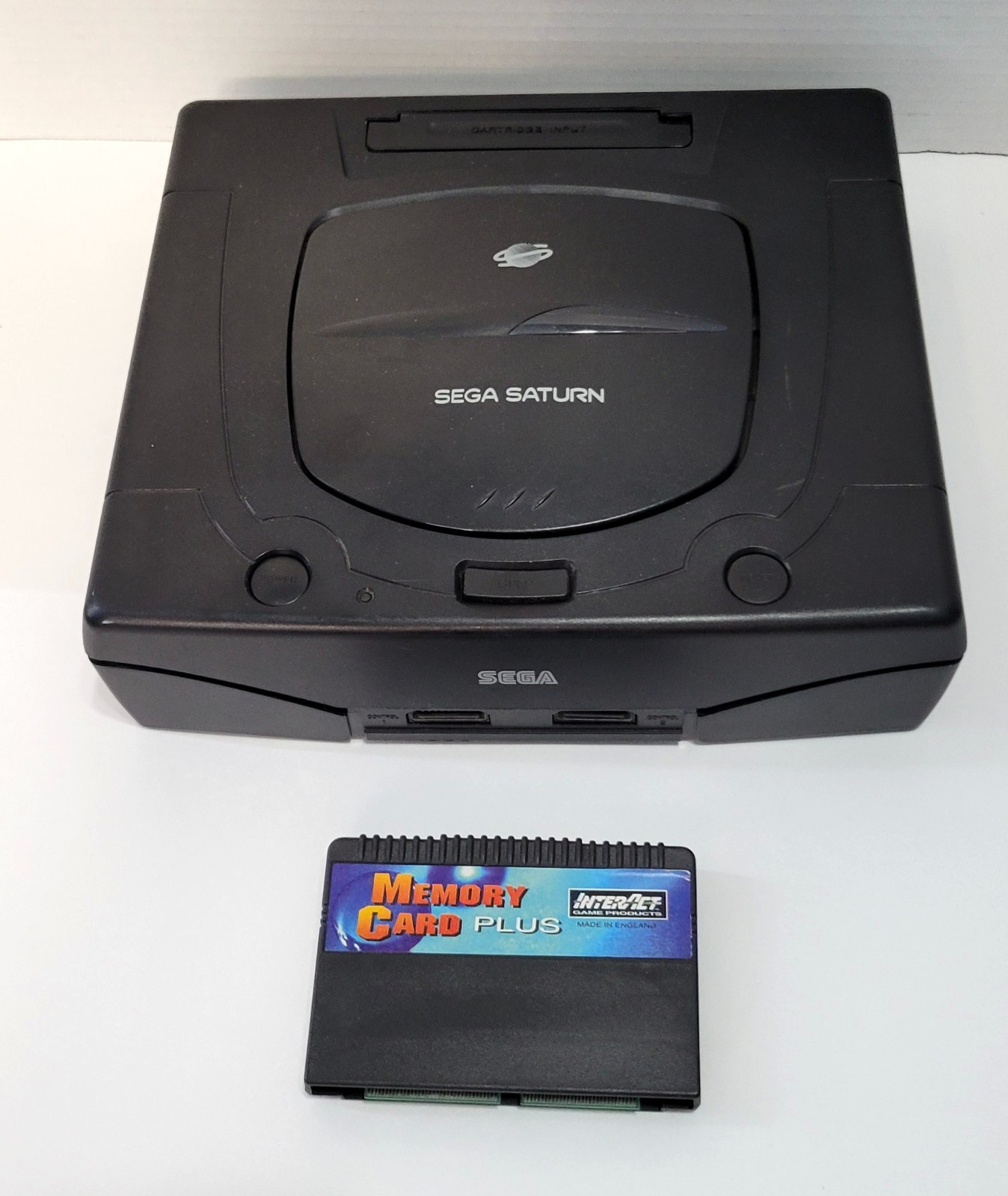 Sega Saturn Console Bundle + 8 Games 2 Controllers Stunner Light Gun New PSU