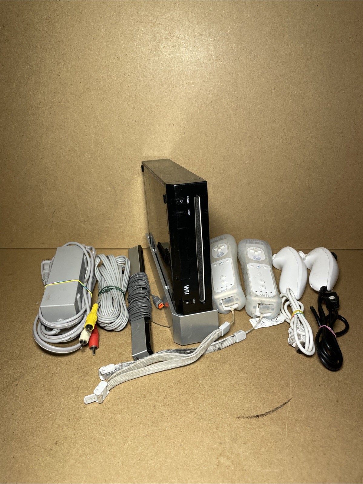 Nintendo Wii Video Game System 2 REMOTE Bundle BLACK Console + NEW ACCESSORIES