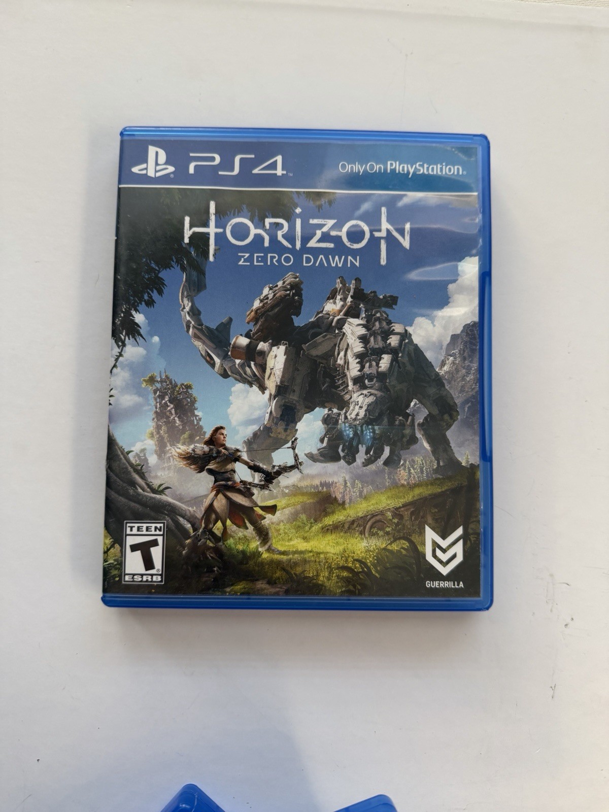 SONY PS4 Playstation 4 Console CUH-1215A – 500GB with 2Controller & 4 Games