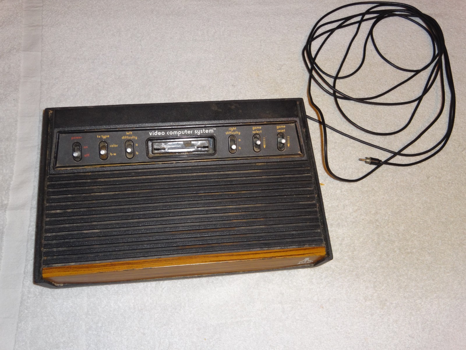 Atari 2600 1977 Sunnyvale Heavy Sixer Console only no cords -untested sold as is