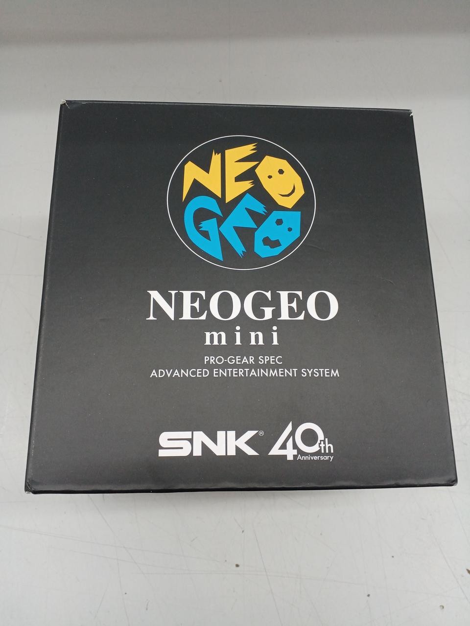 NEOGEO MINI Model FM1J2X1800 SNK