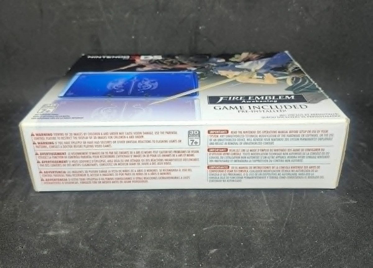 Nintendo 3DS Fire Emblem Awakening Limited Edition Console USA