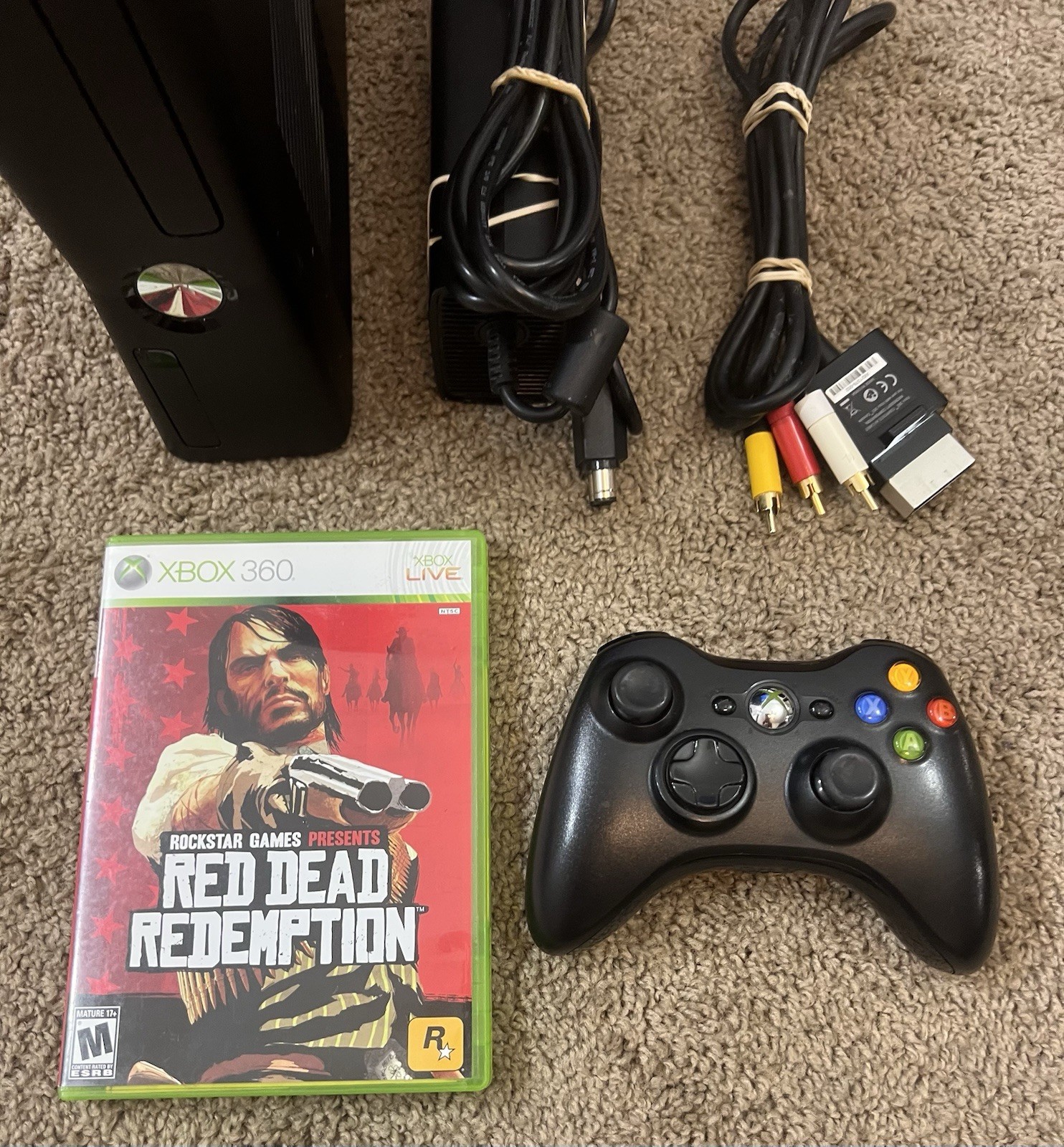 Microsoft Xbox 360 Slim Console + Xbox 360 Controller + Red Dead Redemption