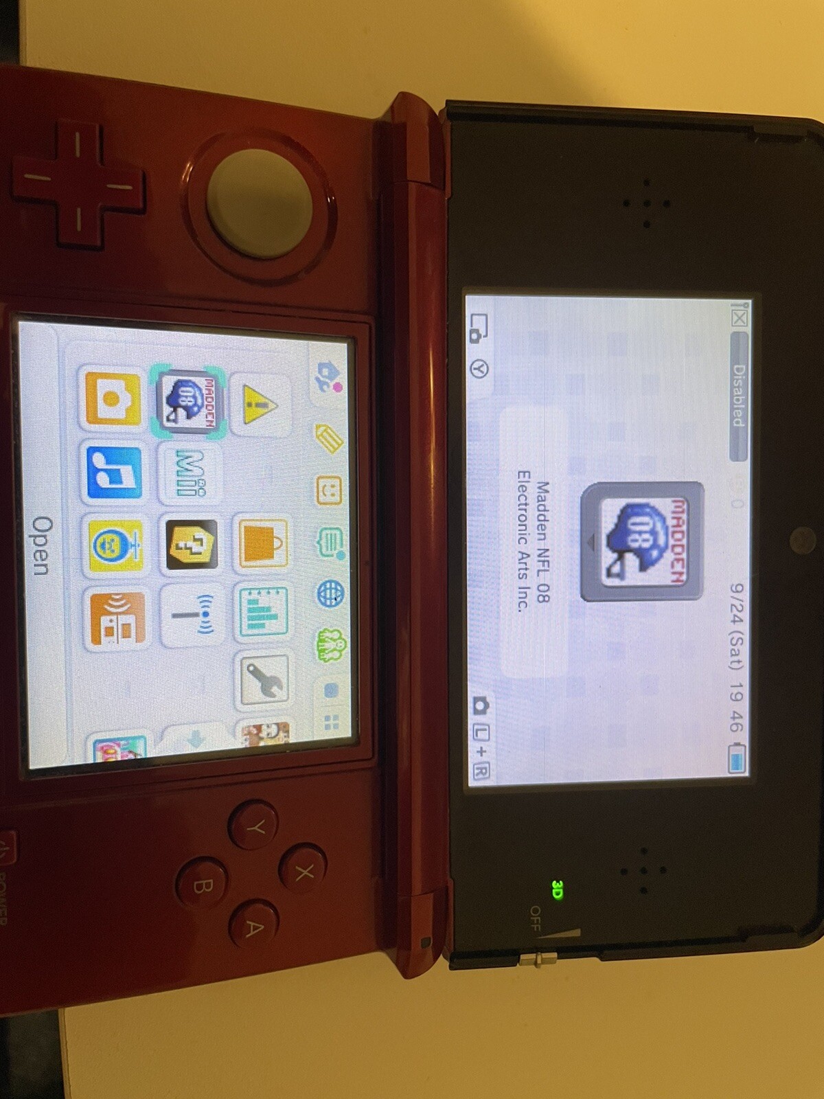 Nintendo 3DS Handheld System – Flame Red