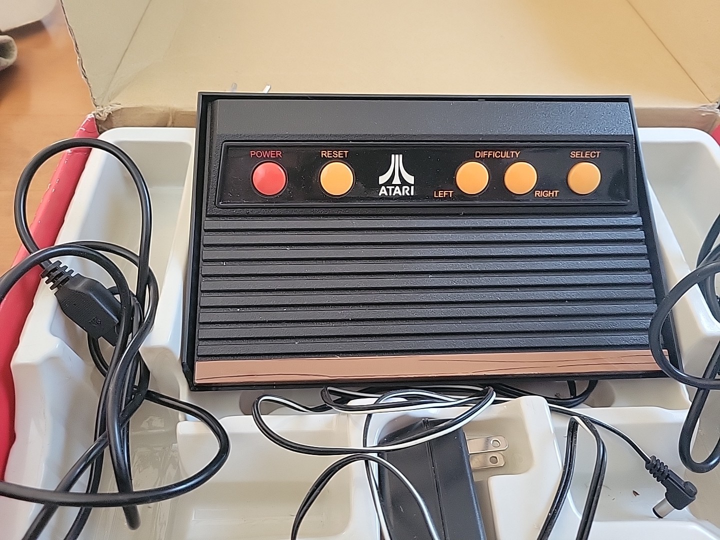 Atari Flashback 2 Classic Game Console complete with 40 Built-In Games