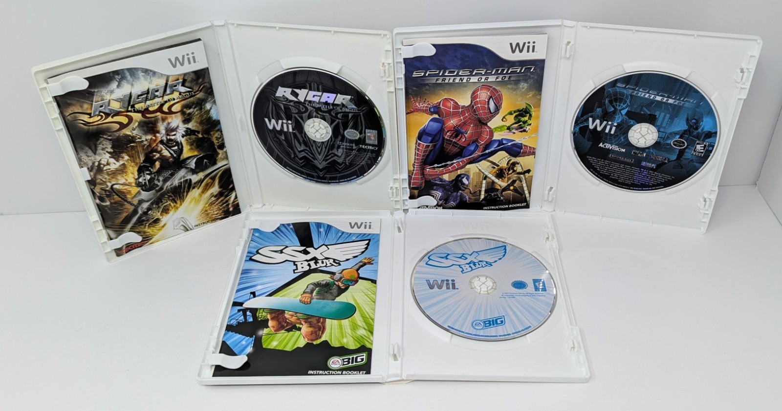 Nintendo Wii White Console GameCube Compatible Bundle w/ 10 Games – Tested!