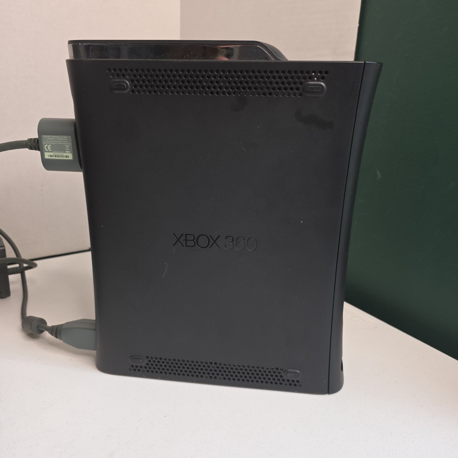 Microsoft Xbox 360 Elite 120GB Console Bundle Cords & Controller Tested Works