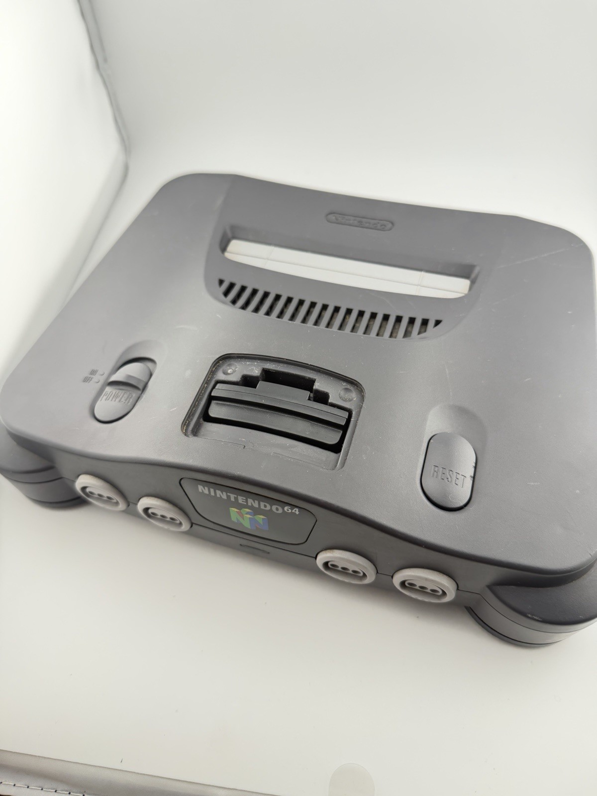 Nintendo 64 N64 Console Bundle W/ Controller, AV & Power Cable