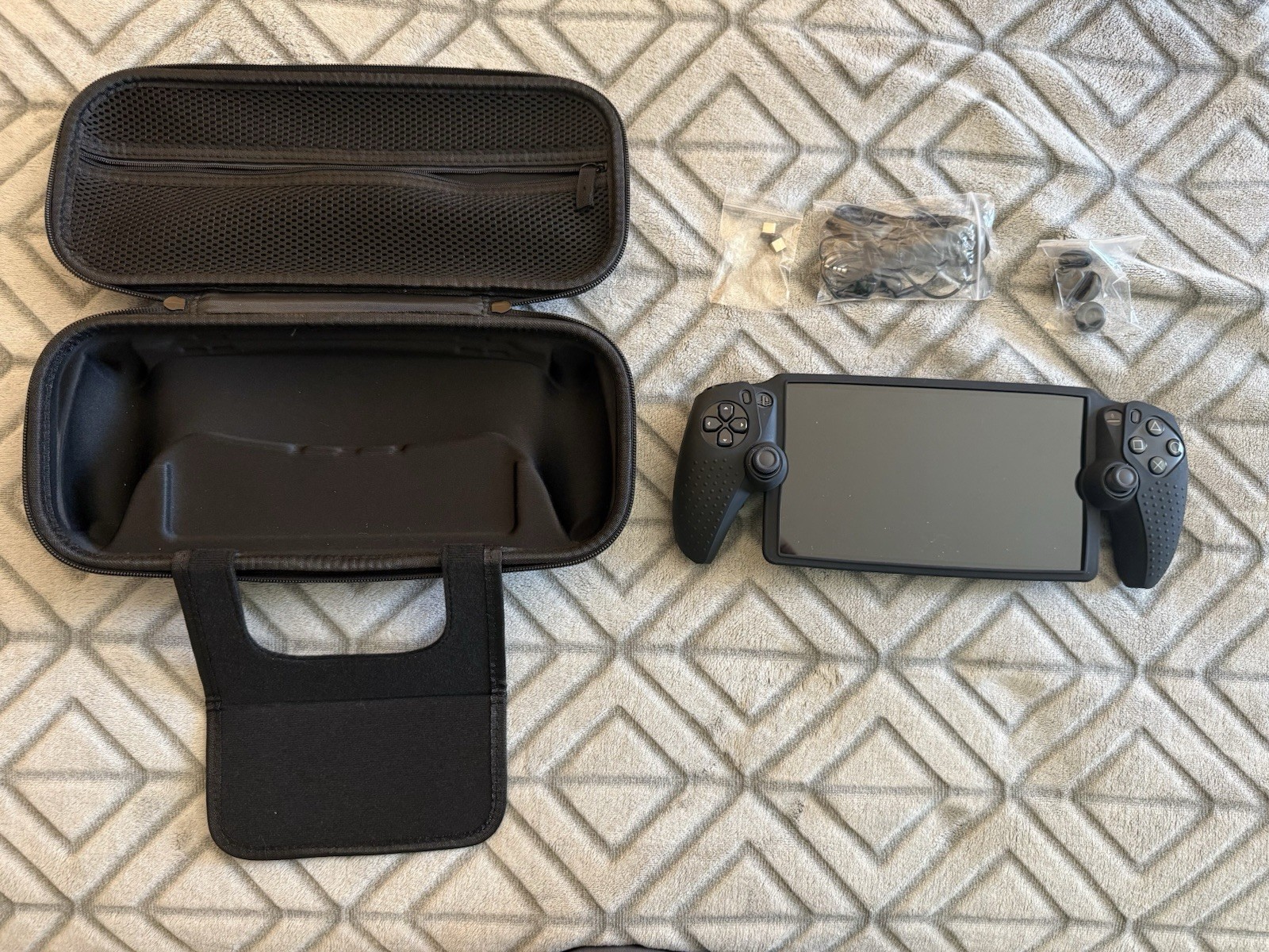 PlayStation Portal Handheld Console Black w/ Carrying Case, Wi-Fi, USB-C