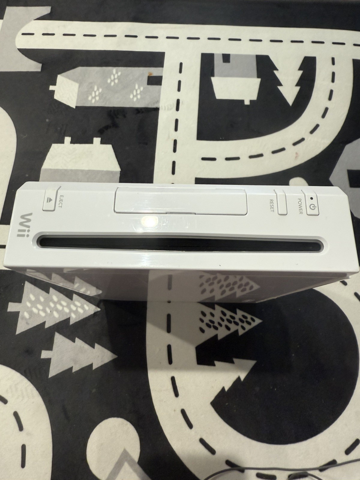 Nintendo Wii Console White+2 Remote+2 Controllers+Converter Adapter+SummerSports