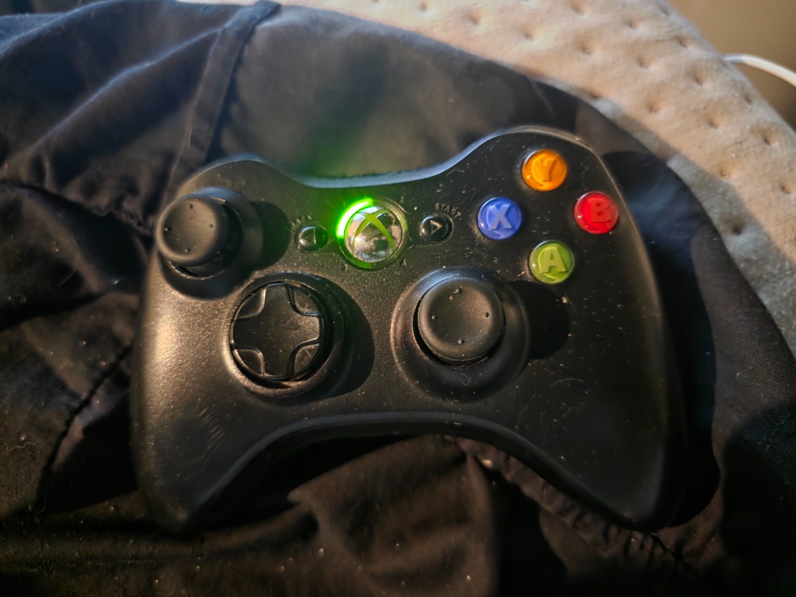 Microsoft Xbox 360 S 4GB Black Console