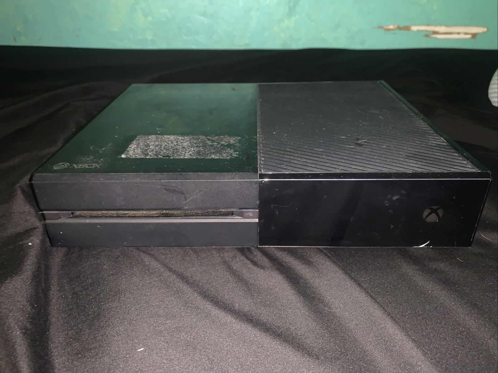 Microsoft Xbox One 500GB Console – Black (5C5-00025)