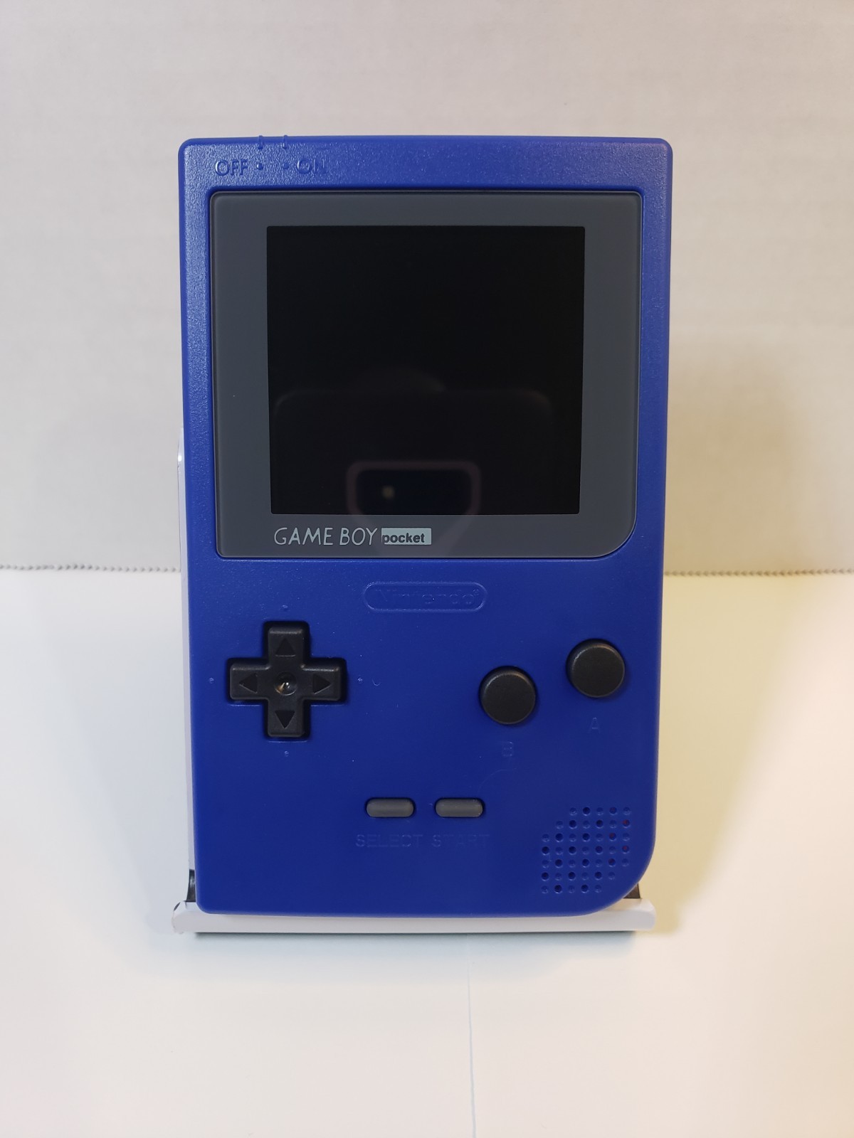 Nintendo Game Boy Pocket , Ips Screen, Osd. Blue/Red Shell, Rebuilt Board.