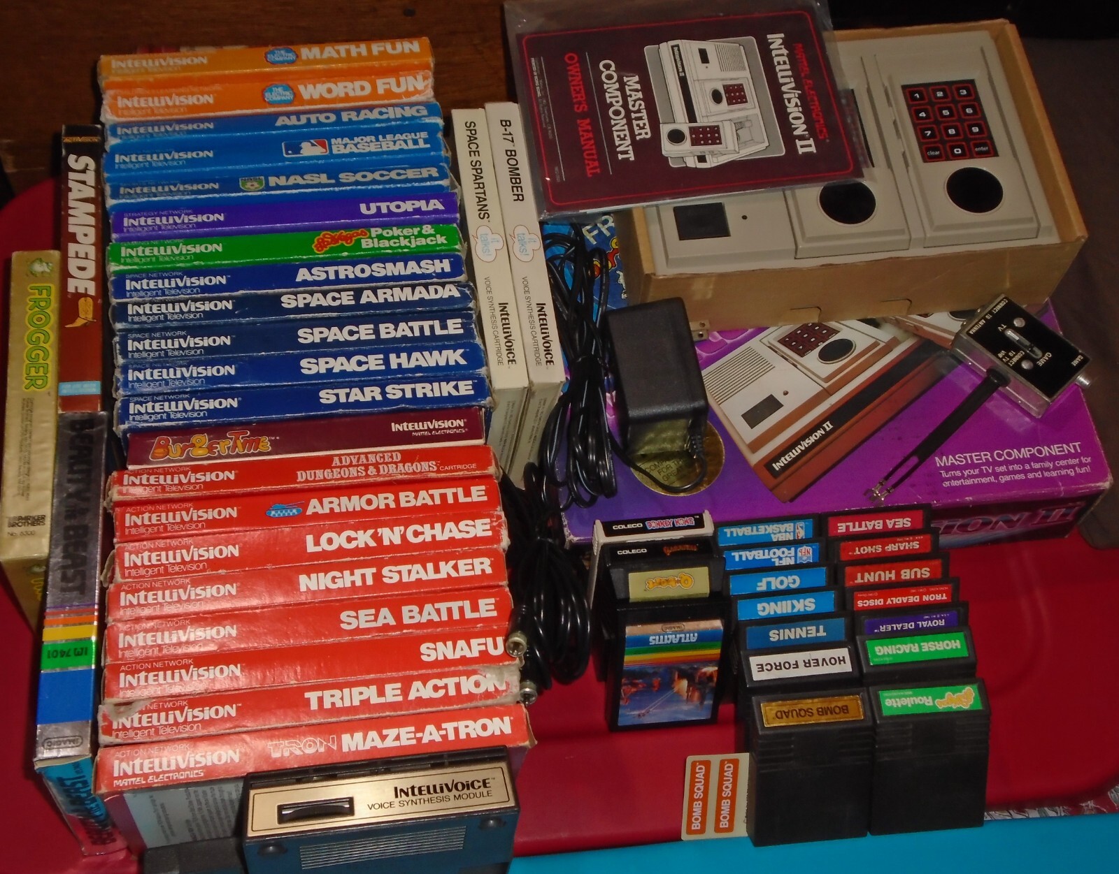 Intellivision II 2 Console Master Component 5872 Bundle 44 Game Intellivoice CIB